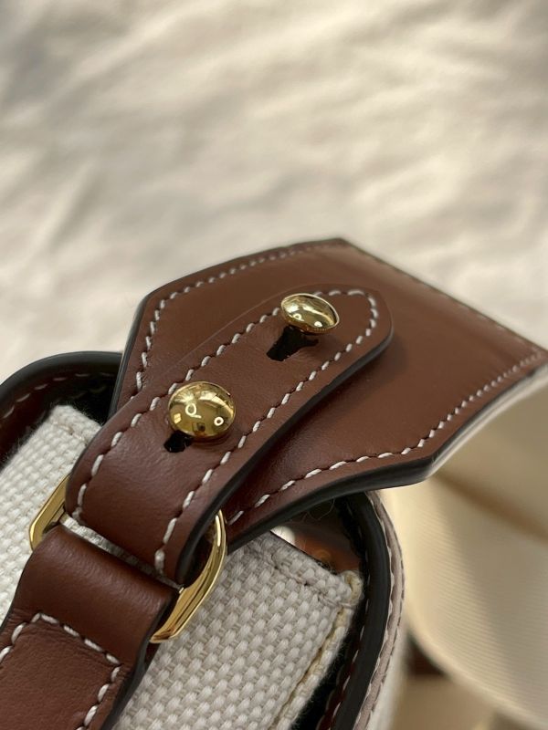 【分期0利率】BURBERRY HORSEFERRY 印花帆布NOTE斜背包【未使用閒置品】 