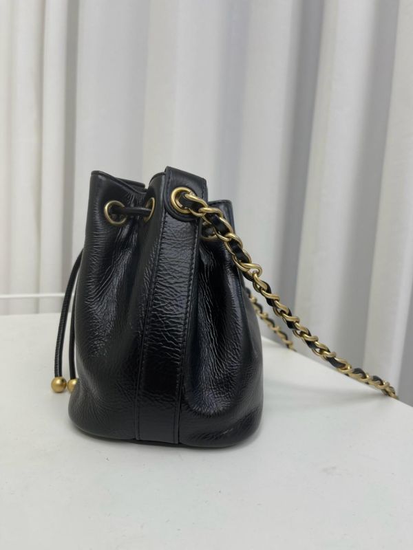 【95成新】CHANEL 迷你束口水桶包 