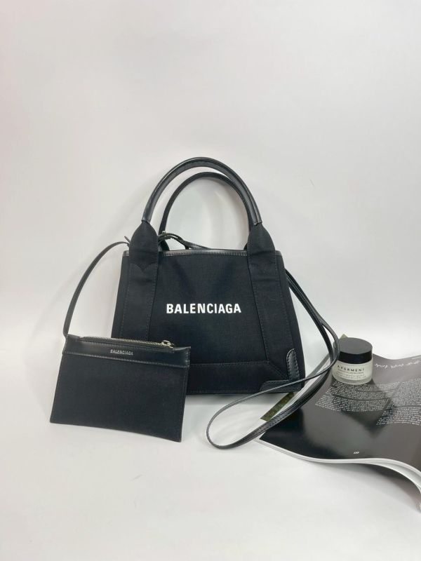 【9成新】Balenciaga Navy Cabas XS(背帶款) 