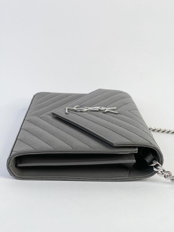 【99成新】YSL WOC 魚子醬鍊包 22.5CM 