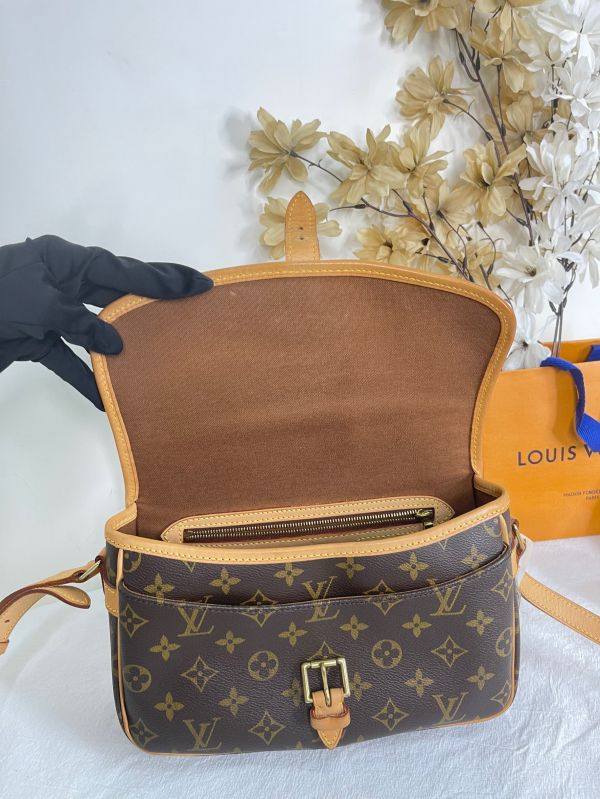 【分期0利率】LV VINTAGE 老花法棍包【9成新】 