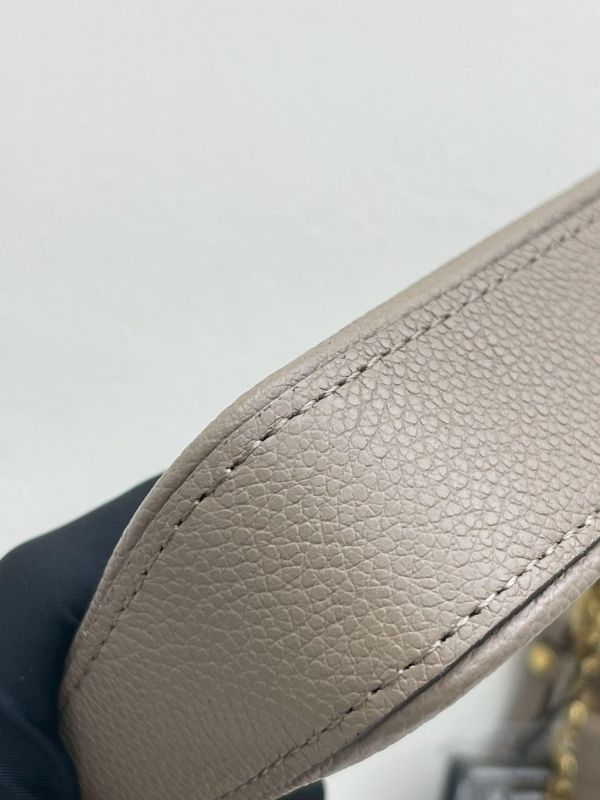 【99成新】LV Easy Pouch On Strap 