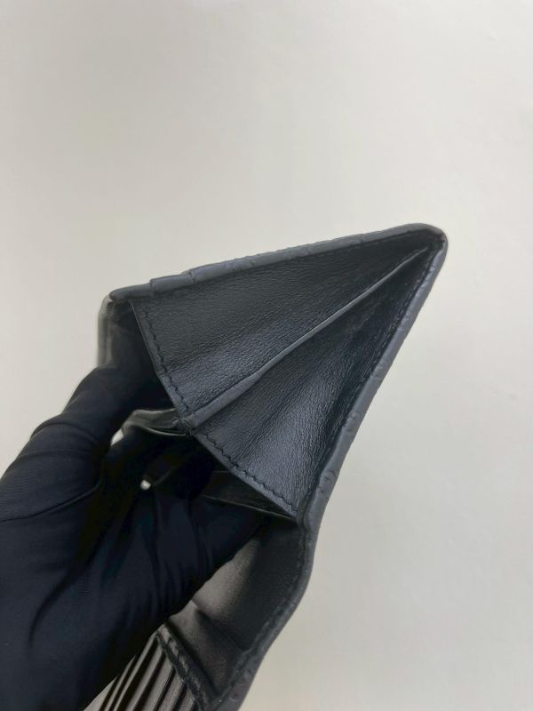 【9成新】GUCCI 滿版牛皮雙G壓紋扣式信封長夾 