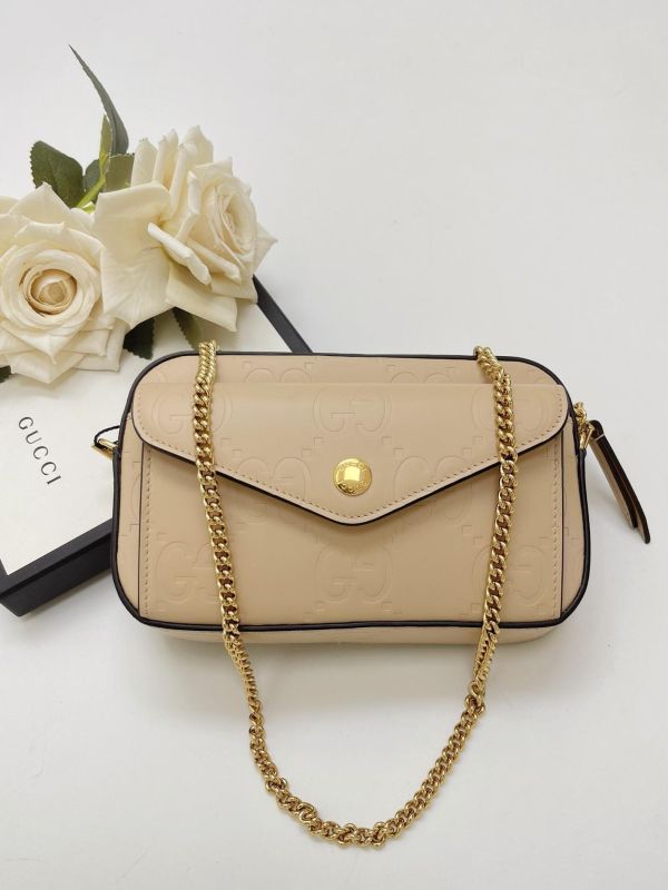 【99成新】GUCCI  SUPER MINI 鍊條包 