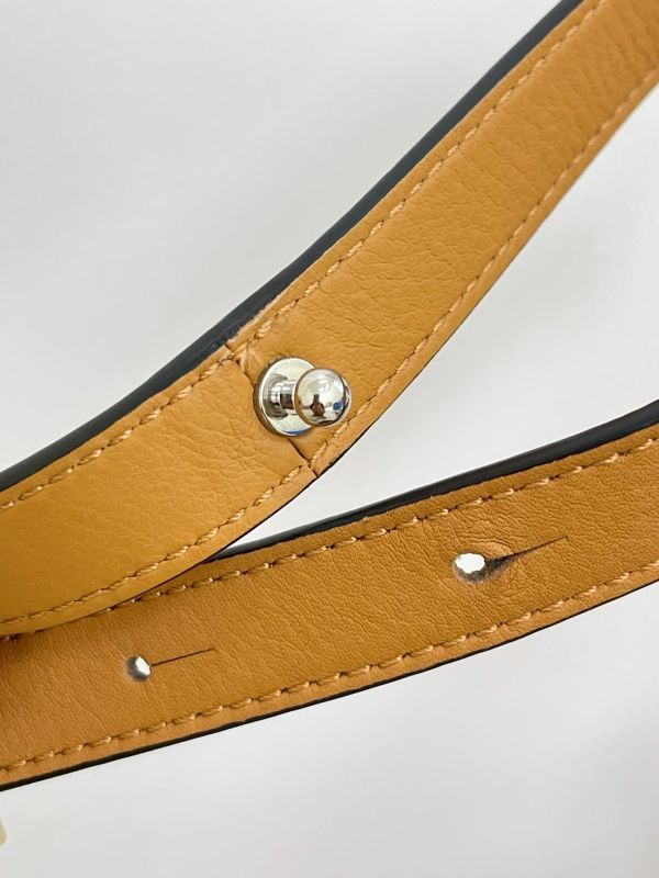 【95成新】LOEWE Mini Hammock 小牛皮 