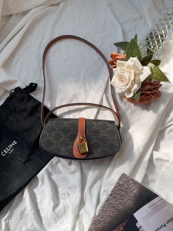 【分期0利率】CELINE MINI TABOU 老花鎖頭腋下包【99成新】 