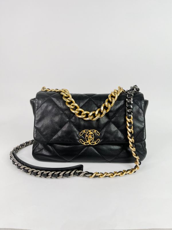 【9成新】CHANEL 19大型口蓋包 