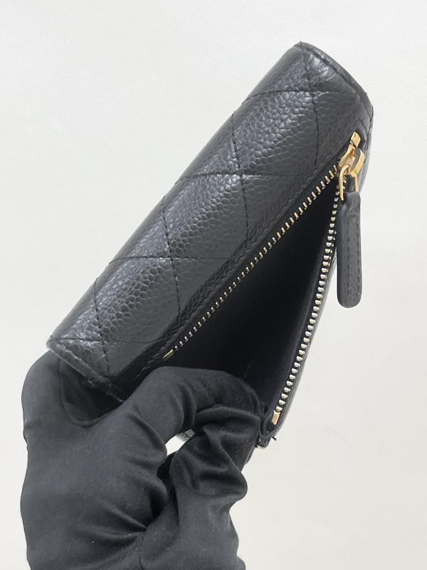 【9成新】CHANEL COCO 背面拉鍊三折短夾 