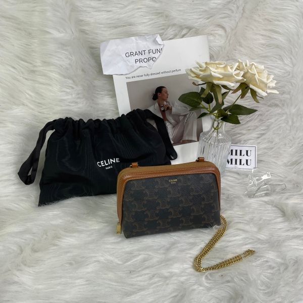 【9.5成新】【12期0利率】celine 