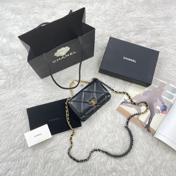 【12期0利率】CHANEL 19 WOC 【95成新】 