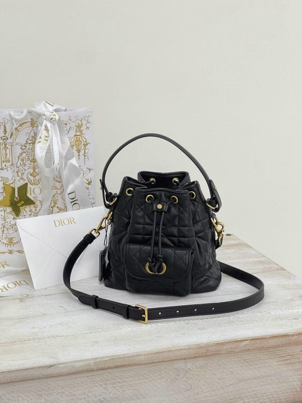 【95成新】DIOR CARO 騰格紋水桶包 