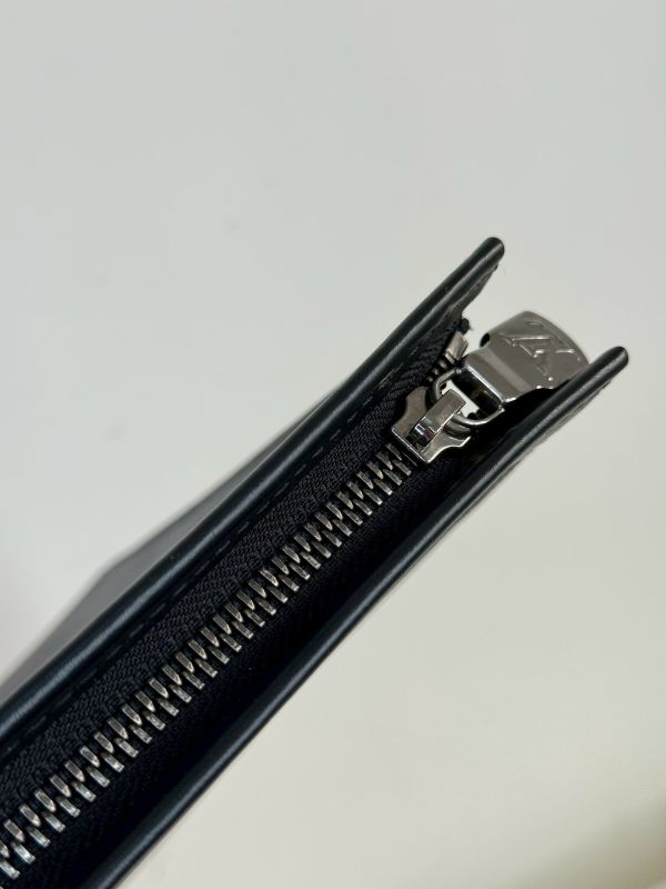 【分期0利率】LV Pochette Voyage MM 手拿包【9成新】 