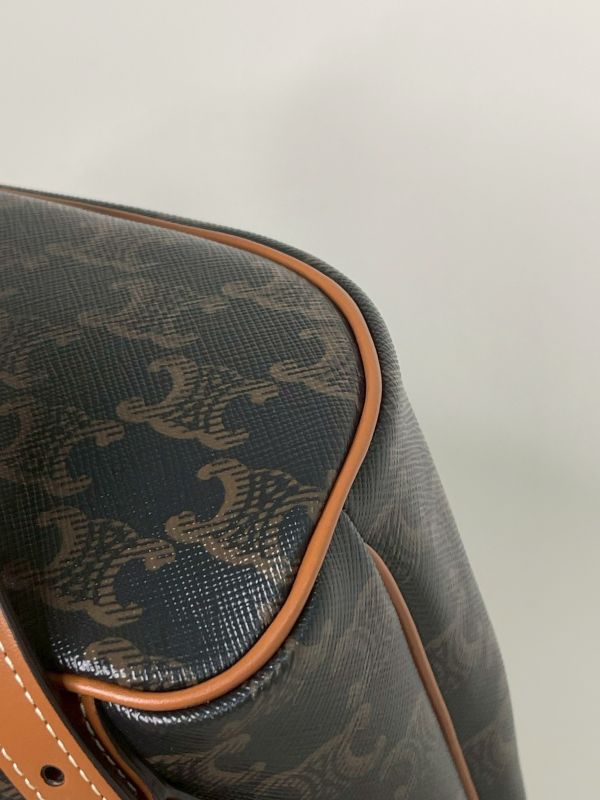 【分期0利率】CELINE Triomphe帆布及小牛皮迷你型FOLCO背包【未使用閒置品】 