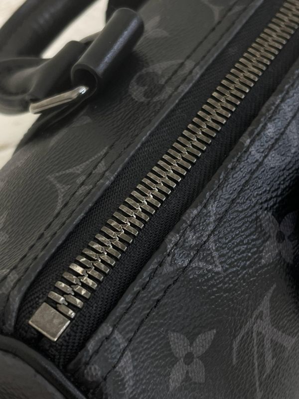 【95成新】LV Keepall Bandoulière 25 