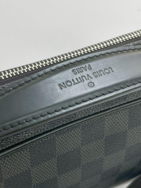 【9成新】LV Damier Graphite Ambler 