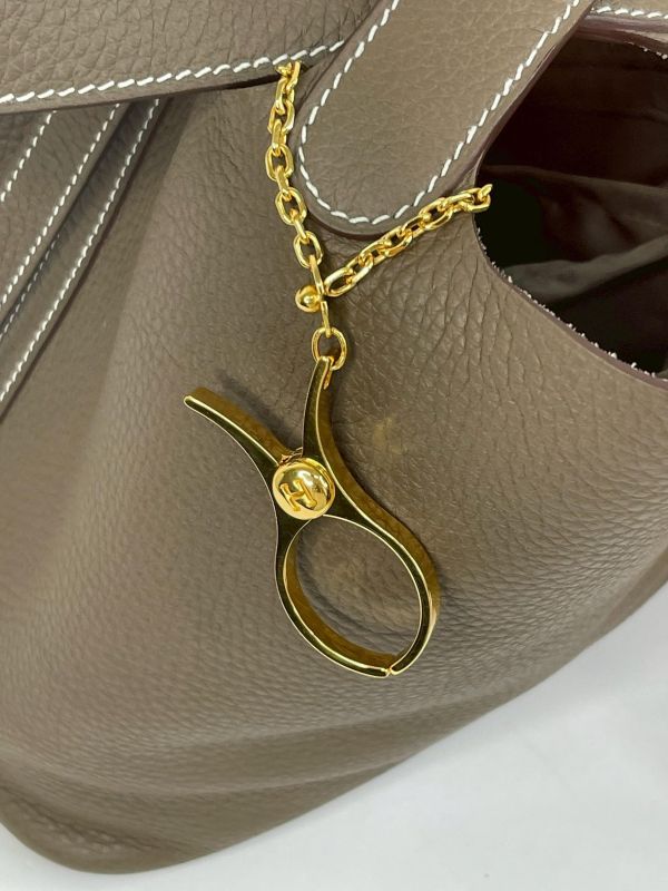 【99成新】HERMES PICOTIN 22 