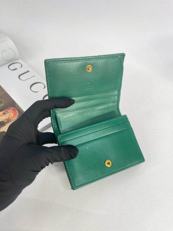 【9成新】GUCCI Marmont 愛心兩摺拉鍊零錢袋短夾 