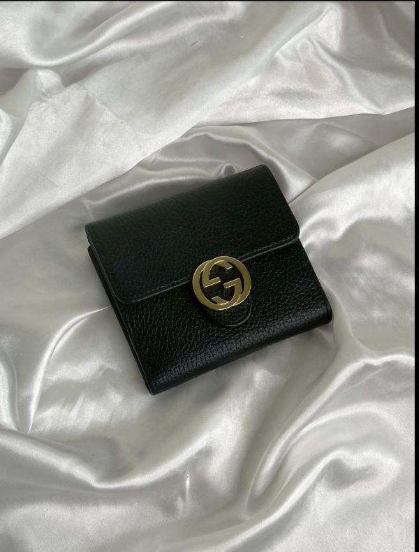 【9成新】GUCCI Interlocking GG 鎖扣雙摺短夾 