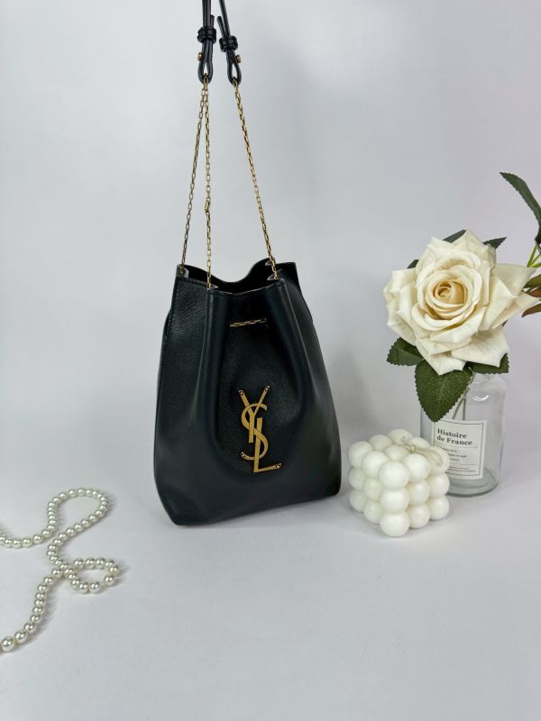 【分期0利率】YSL POCHON 小羊皮手袋【95成新】 