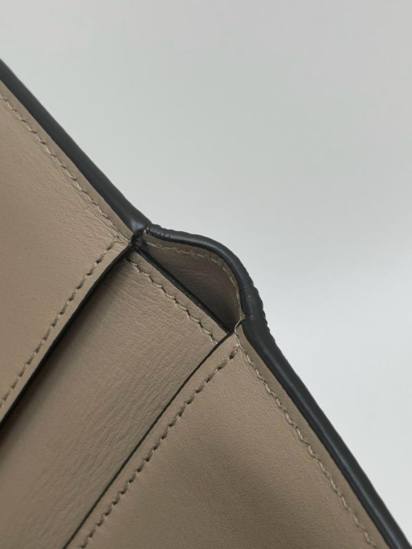 【99成新】LOEWE 粒面小牛皮小號豎款皮夾 