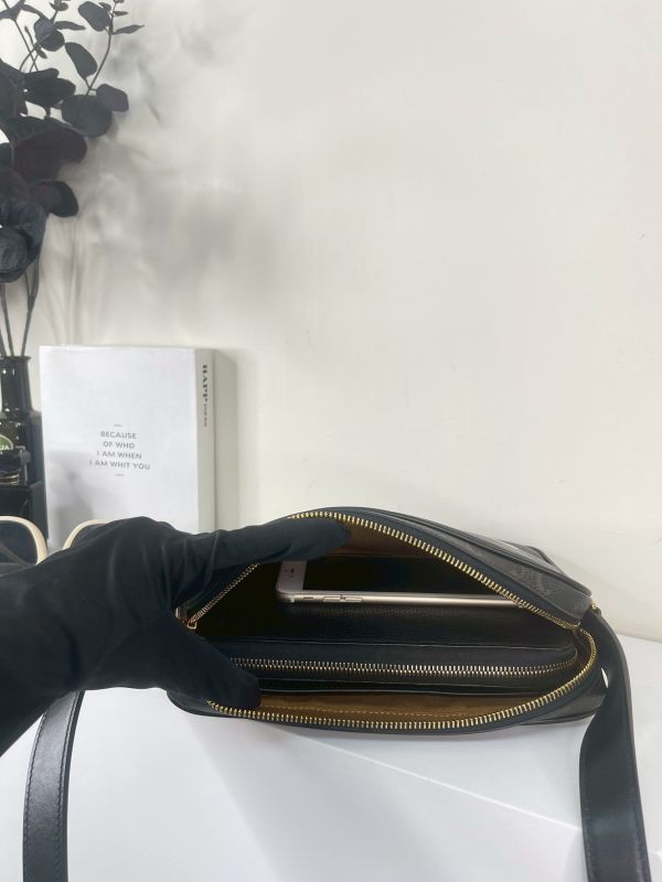 【99成新】CELINE Horizontal 相機包 