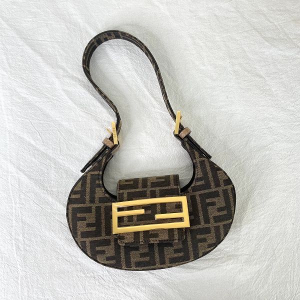 【12期0利率】FENDI 老花迷你餅乾包【95成新】 