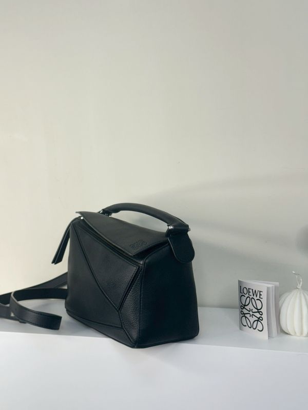 【分期0利率】LOEWE 小號 PUZZLE【95成新】 
