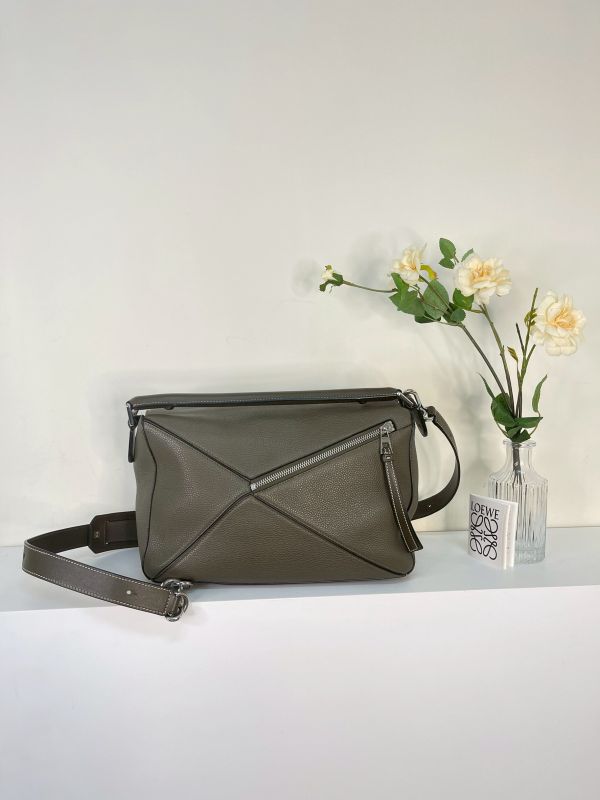 【分期0利率】LOEWE PUZZLE 中號【95成新】 