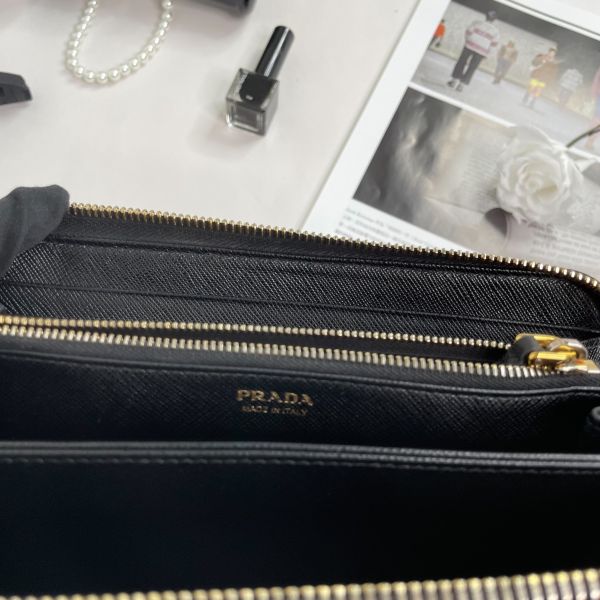 【12期0利率】PRADA18卡防刮長夾【8成新】 