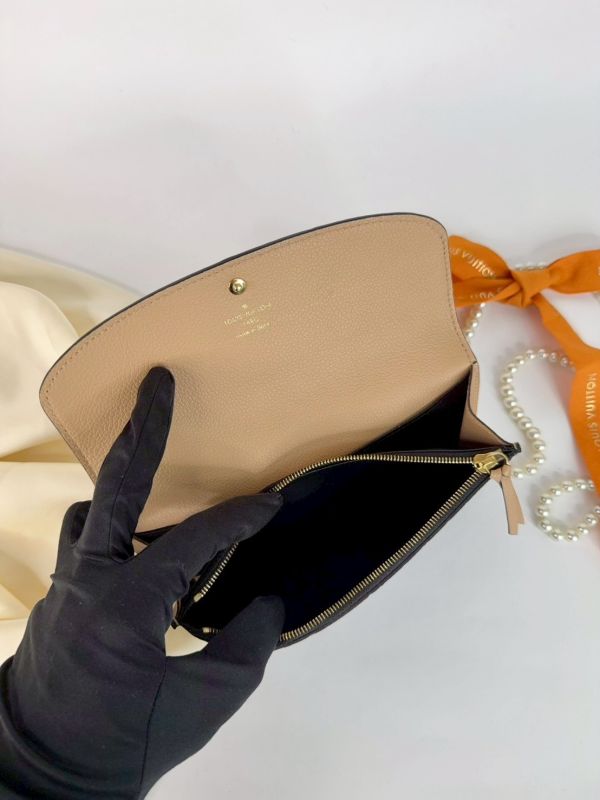 【分期0利率】LV Emilie 錢包【9成新】 