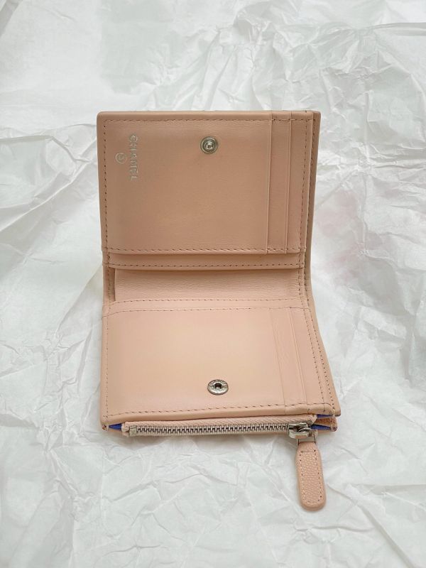 【9成新】Chanel 19 對開短夾 