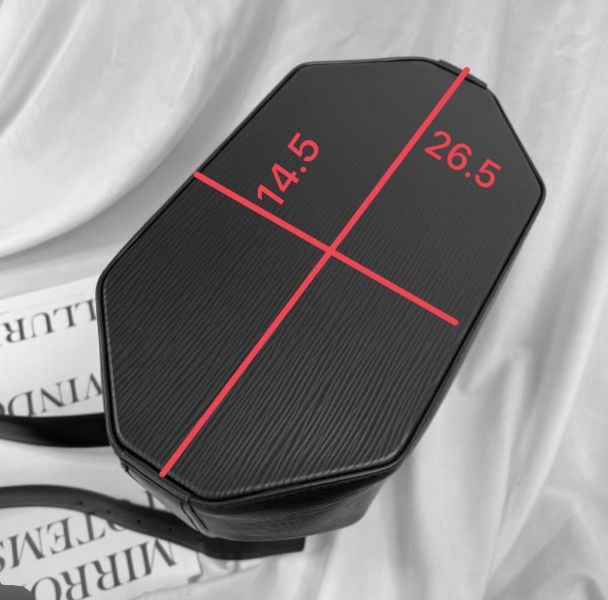 【8成新】【12期0利率】LV EPI 水波紋八角水桶包 