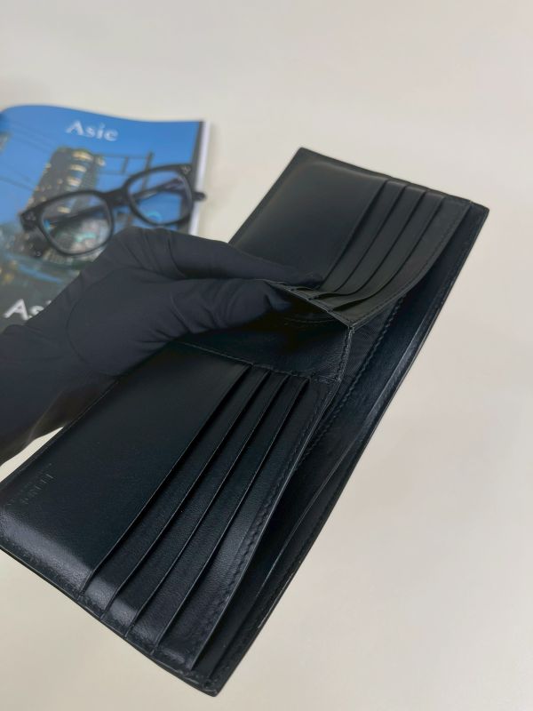 【分期0利率】FENDI 雙色拼接8卡短夾 【9成新】 