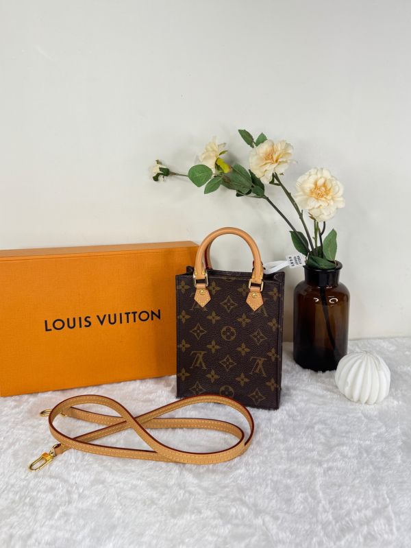 【分期0利率】LV Petit Sac Plat迷你琴譜包【95成新】 
