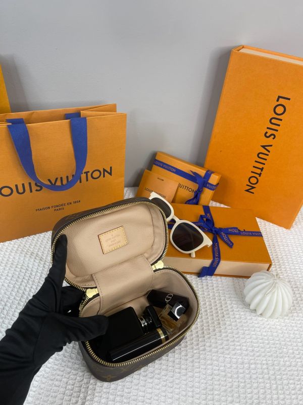 【分期0利率】LV NICE NANO 【95成新】 