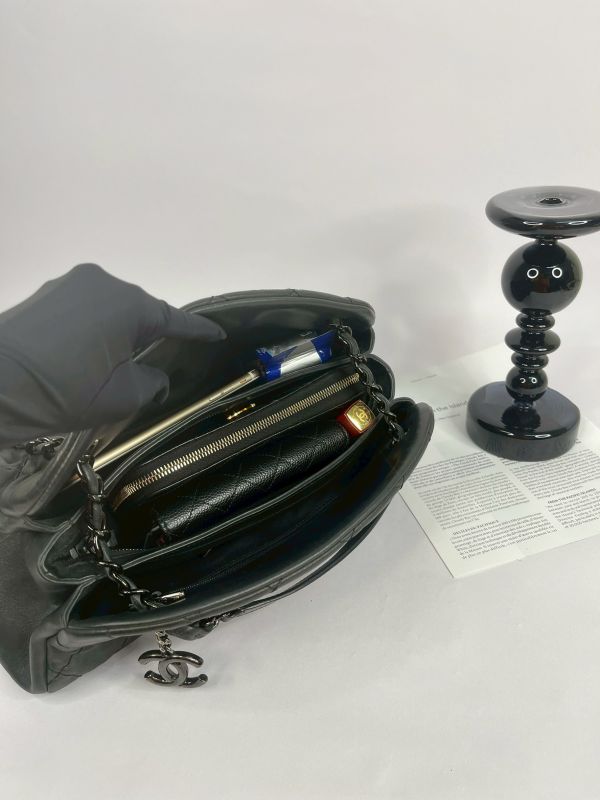 【分期0利率】CHANEL  閃亮皮革保齡球兩用包【9成新】 