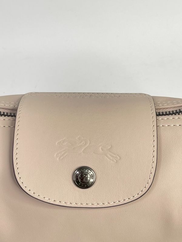 【99成新】LONGCHAMP LE PLIAGE XTRA系列牛皮圓筒斜背包 