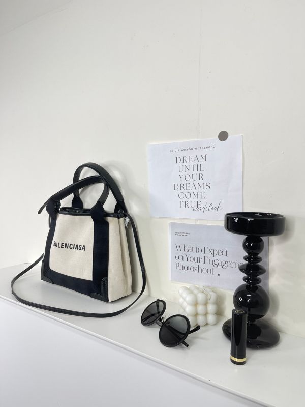 【分期0利率】Balenciaga Navy Cabas XS(背帶款)【9成新】 