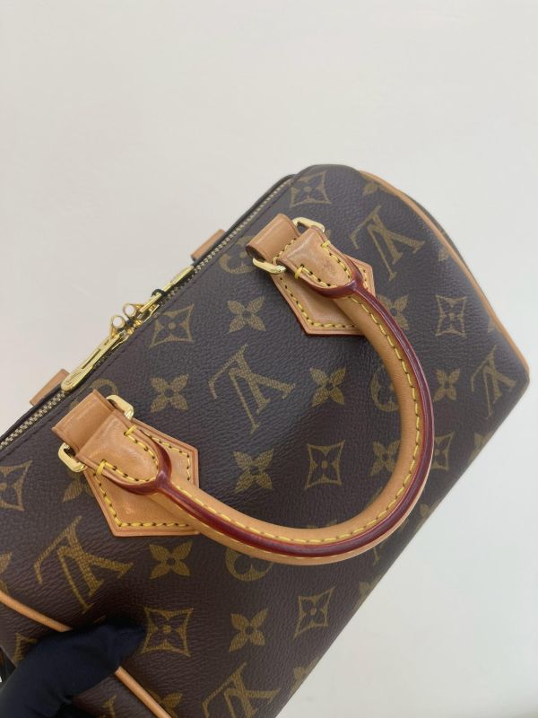 【95成新】LV SPEEDY 20 奶茶色 