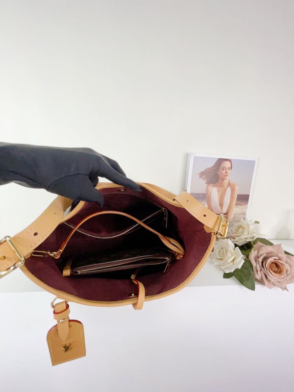 【分期0利率】LV CARRY ALL PM【99成新】 