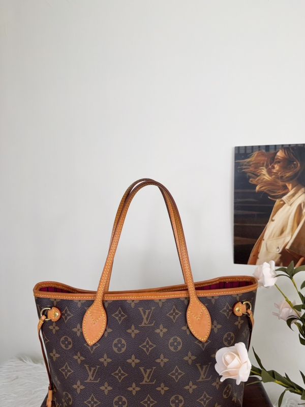 【分期0利率】LV Neverfull PM【9成新】 