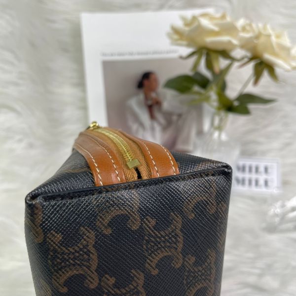 【9.5成新】【12期0利率】celine 