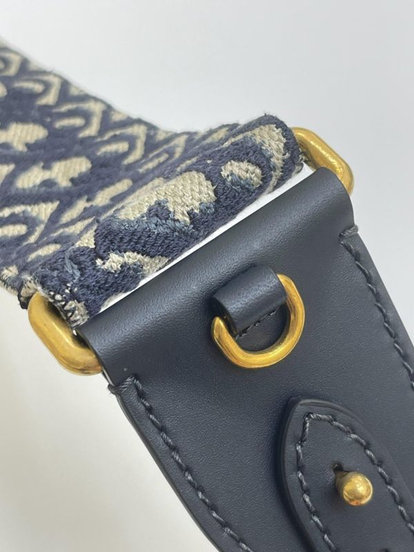 【95成新】DIOR 刺繡寬背帶 