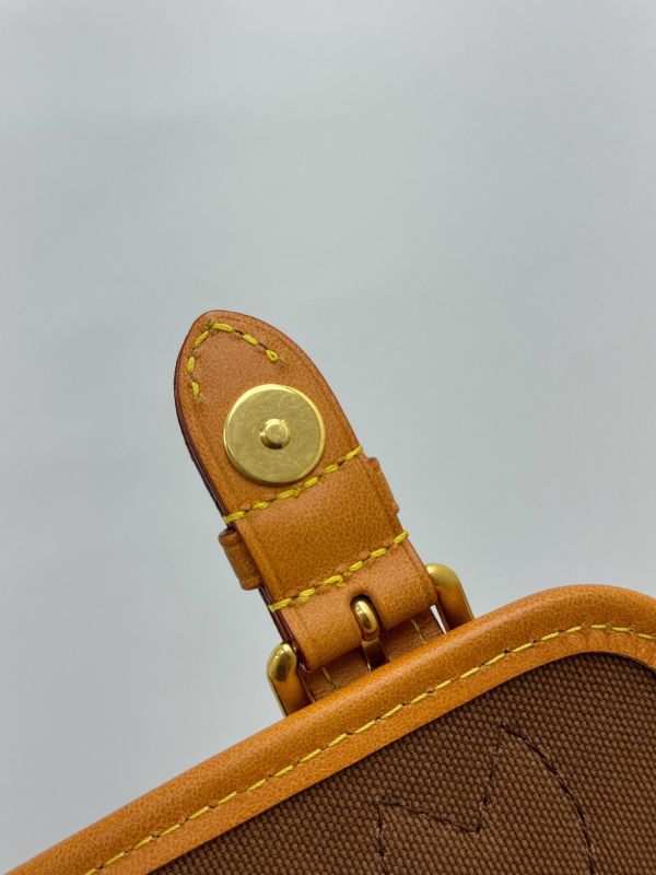 【99新】LV 小型郵差包 