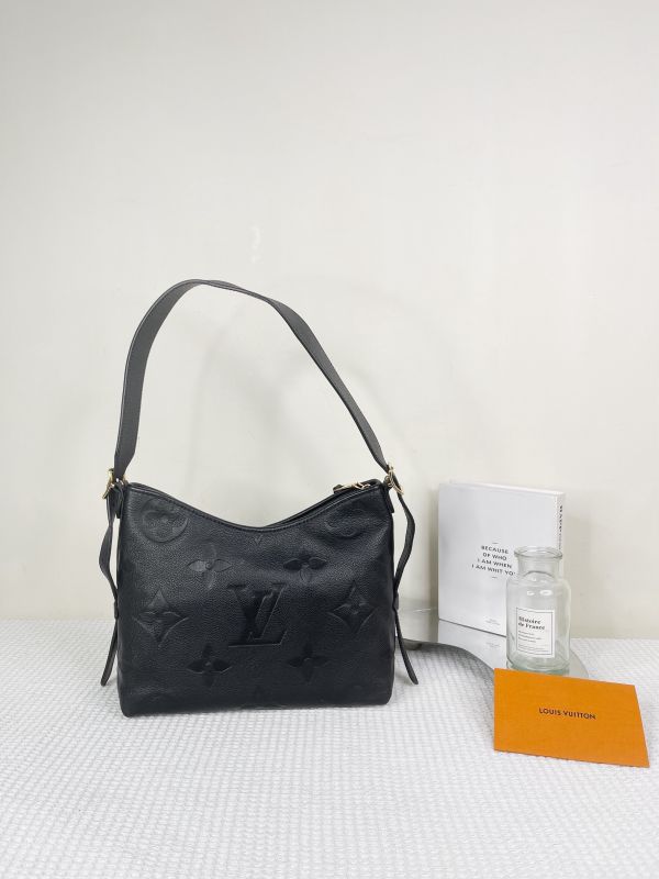【分期0利率】LV CarryAll PM 【95成新】 