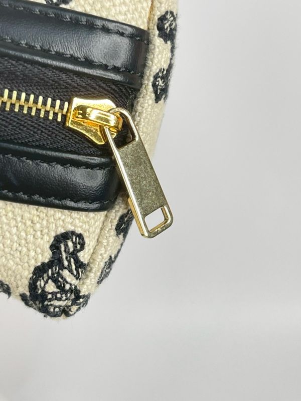 【95成新】CELINE 刺繡貝殼包 