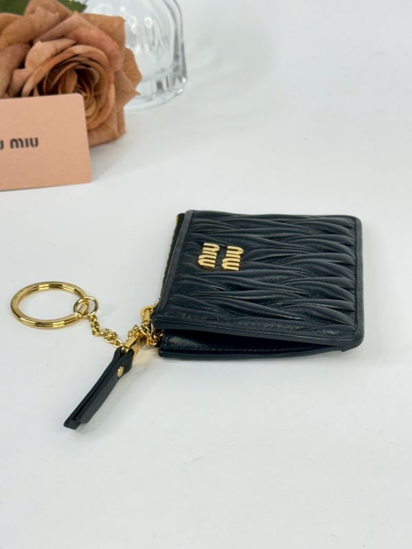 【95成新】MIUMIU Matelassé帕皮皮革卡片套 