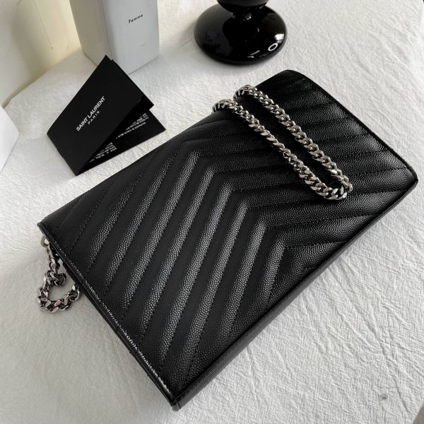 【12期0利率】YSL  魚子醬牛皮 22.5CM WOC斜背包【95成新】 
