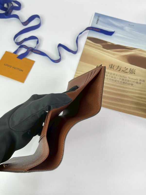 【分期0利率】 LV VICTORINE 老花三折短夾【95成新】