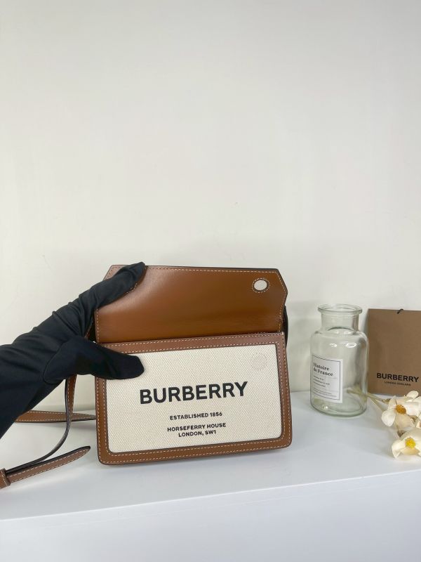 【分期0利率】BURBERRY MINI HORSEFERRY斜背包【85成新】 